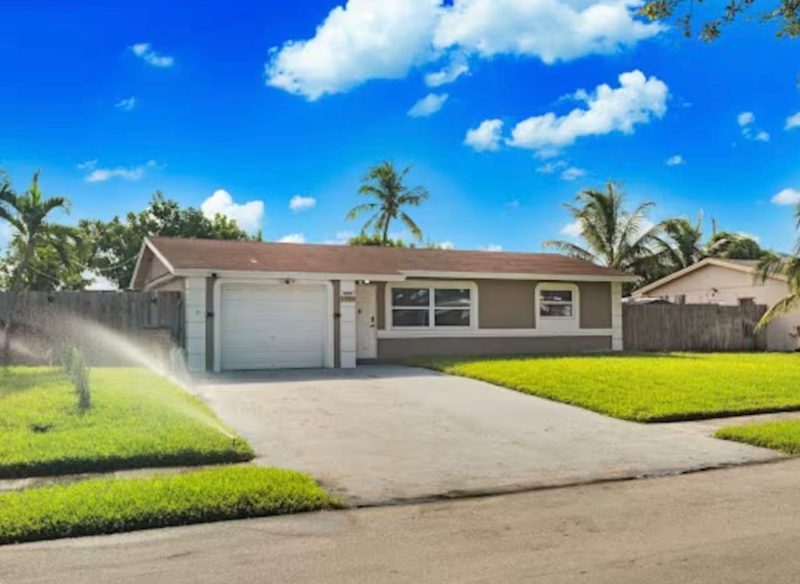 Photo - 1280 SW 7th Ave