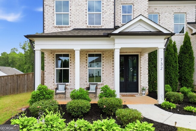 Photo - 732 Bridgeview Dr
