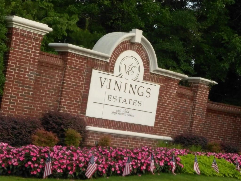 Photo - 717 Vinings Estates Dr SE House
