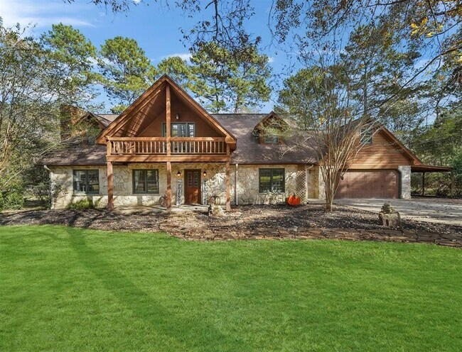 Photo - 2111 Diane St