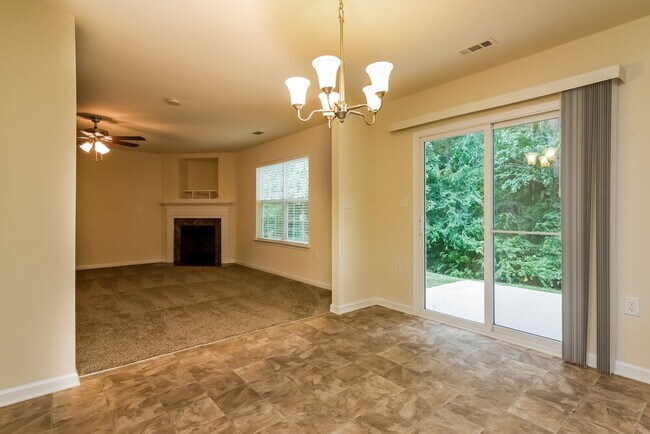 Photo - 14130 Waterlyn Dr