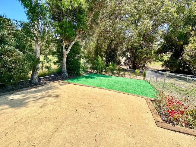 Photo - 29051 Pacific Coast Hwy Unidad #B