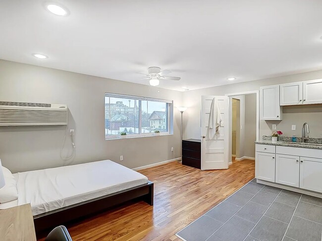 Photo - 2341 Burnet Ave Unit Apt 1