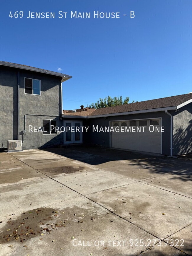 Building Photo - 469 Jensen St