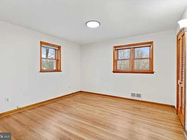 Photo - 5801 Lane Dr