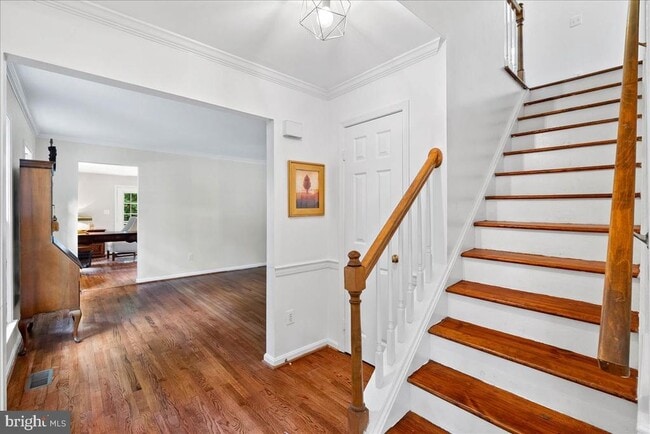 Photo - 2085 Cobblestone Ln