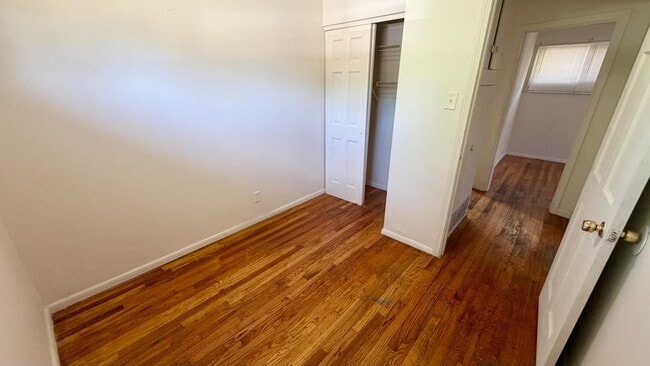 Photo - 5614 Sanborn Dr