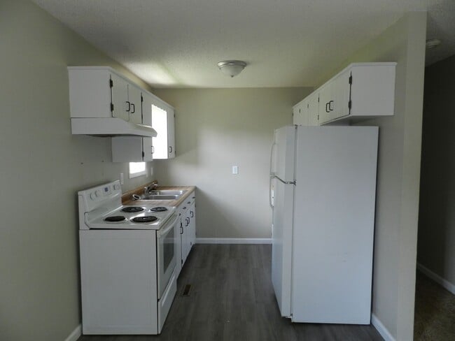 Photo - 15304 Temple Ln