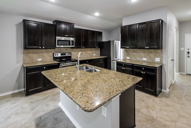 Photo - 1711 Emerald Edge