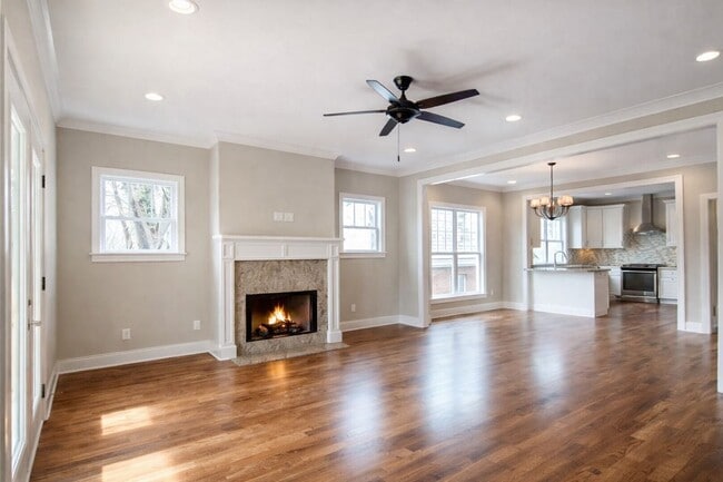 Building Photo - Sylvan Park Gem with Flexible 4th Bedroom, Outdoor Living & Prime Location Near Vanderbilt