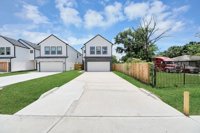 Photo - 769 Marjorie St