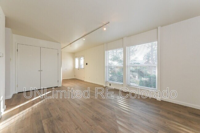 Photo - 10321 E Evans Ave