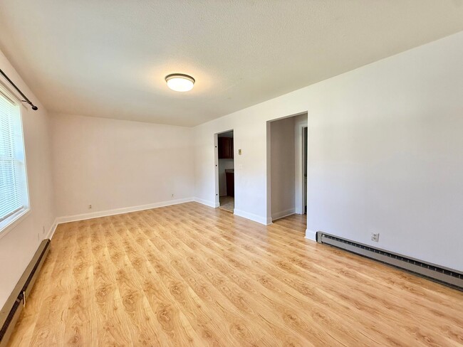 Photo - 838 Cherry St