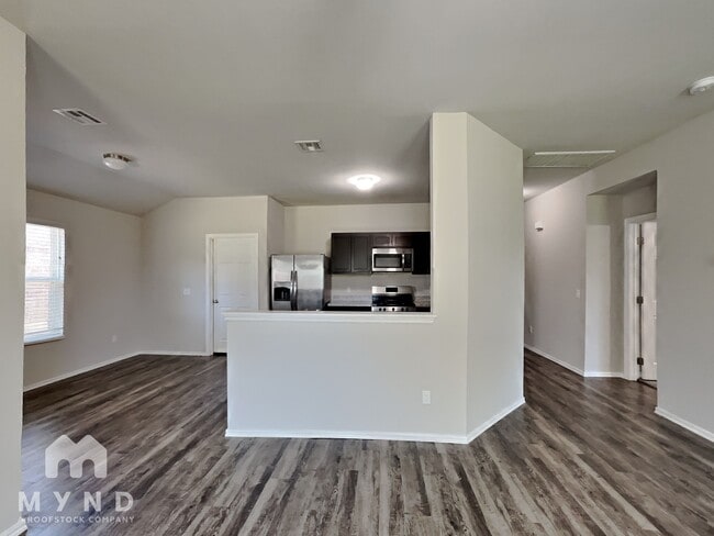 Photo - 1716 Lanesboro Dr