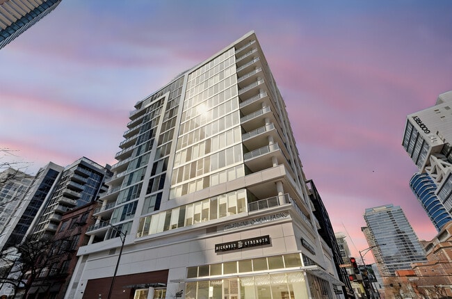 Building Photo - 146 W Erie St Unit 1401