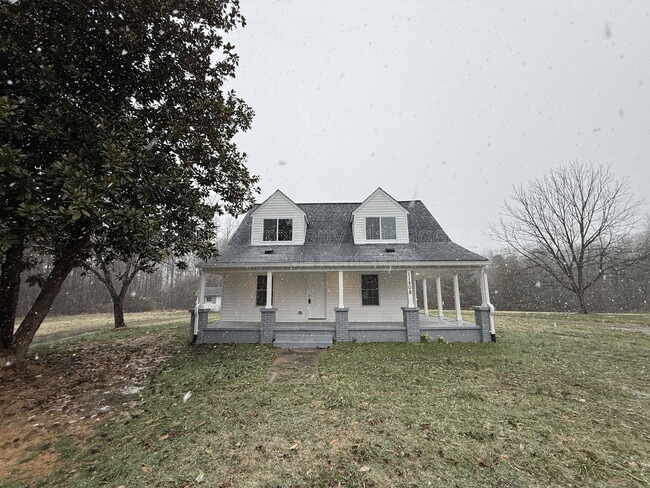 Building Photo - 11508 Catharpin Rd
