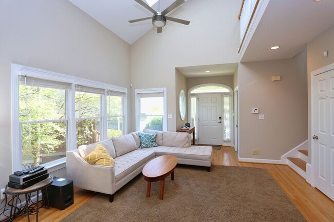 Photo - End Unit Townhome in the Heart of Chapel Hill