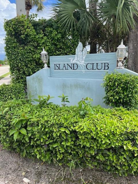 Building Photo - 3841 Island Club Cir E Rental