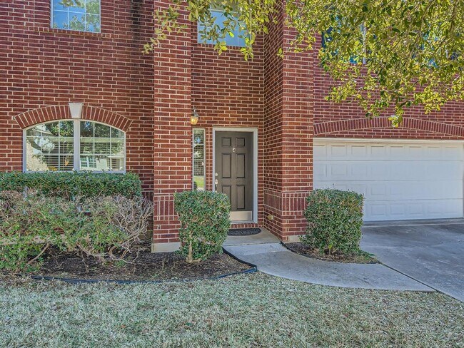 Photo - 9425 Castle Pines Dr