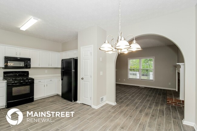 Photo - 230 Austin Dr