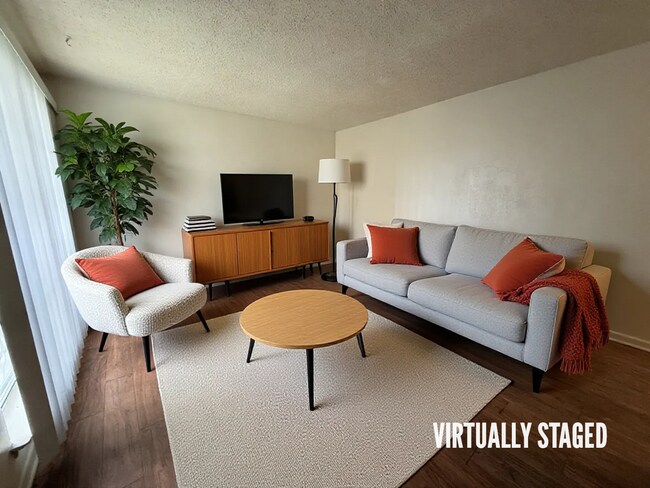 Photo - 4306 Lake Rd Unit 5