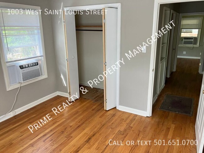 Photo - 1003 W St Louis St