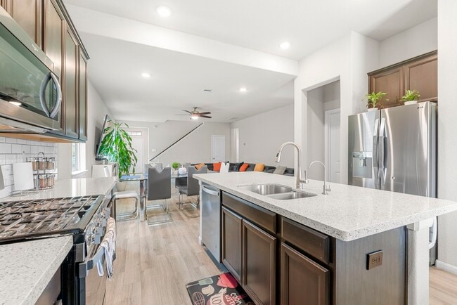 Photo - 5006 Sunway Dr