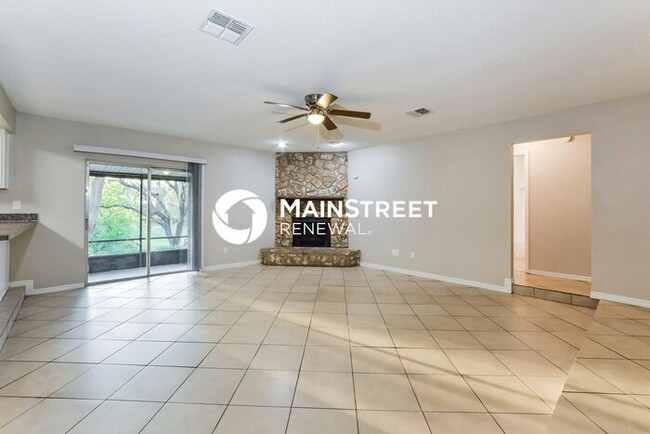 Photo - 3 Bedroom Pet-Friendly Home in ORLANDO, FL...