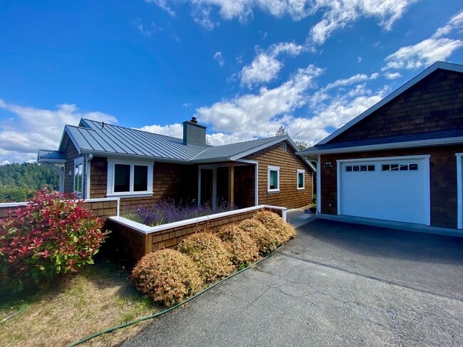 Photo - 475 Harrison St