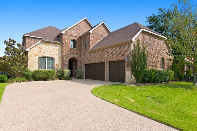 Building Photo - 1819 Park Highland Way