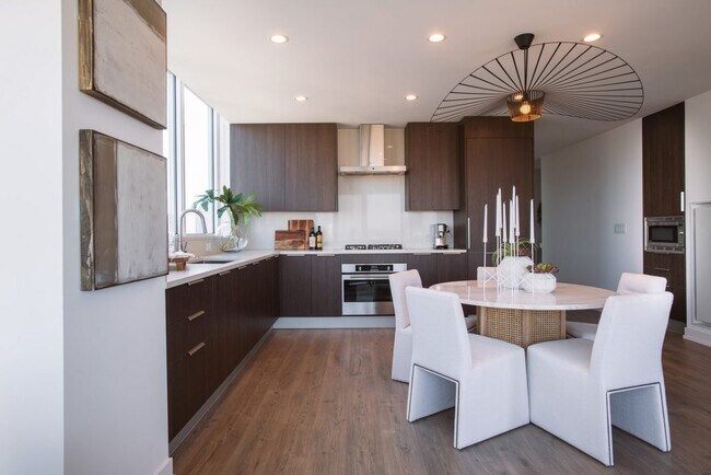 Photo - 196 W Hill St Unit 1411