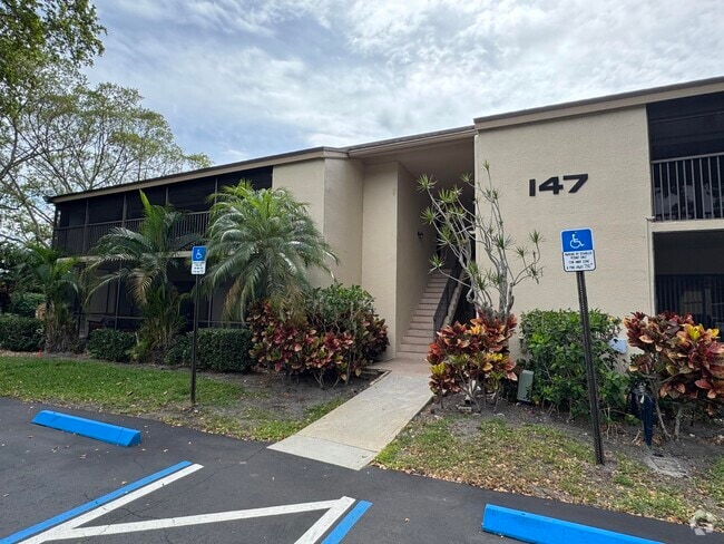 Building Photo - 147 Deer Creek Blvd Unit 402 Rental