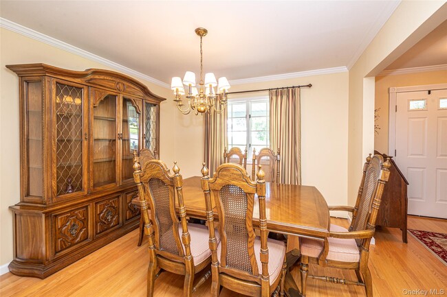 Photo - 40 Somerset Dr