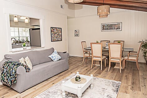 Photo - 301 Bullock Blvd