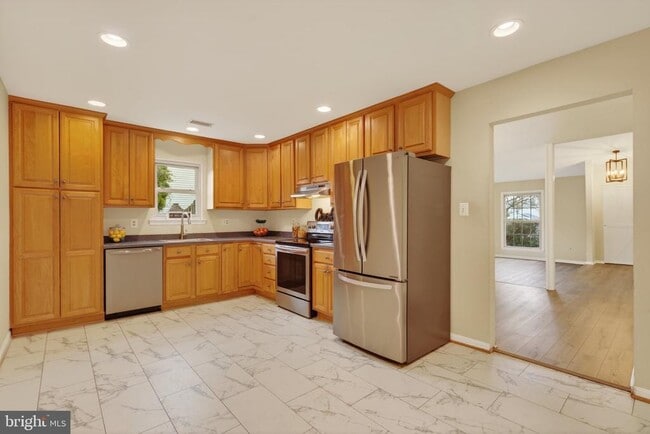 Photo - 1706 Fantasia Cir