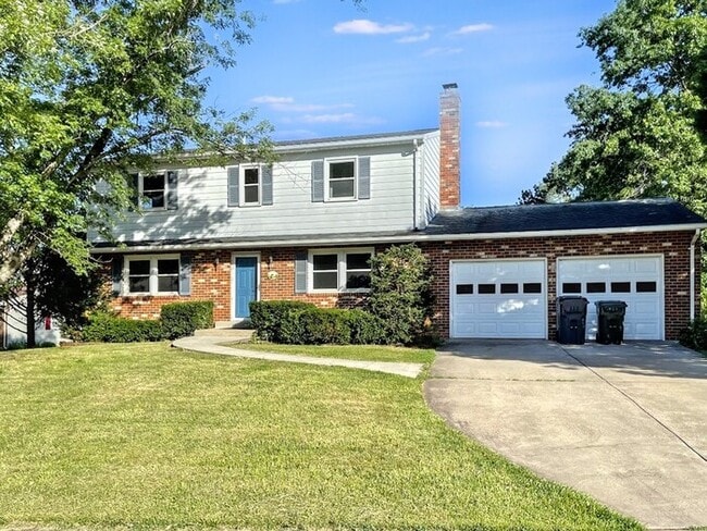 Building Photo - 13382 Brookfield Ct Rental