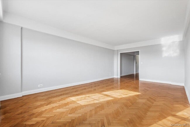 Photo - 45 Popham Rd Unidad 5L