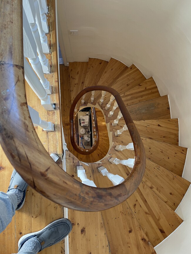 Photo - 25 Mount Vernon St