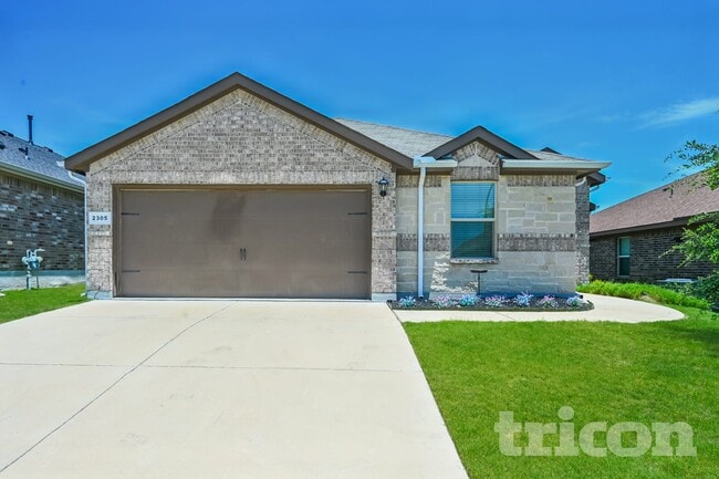 Building Photo - 2305 Denmark Ln