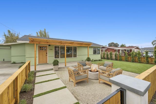 Photo - 1061 Buena Vista Way House