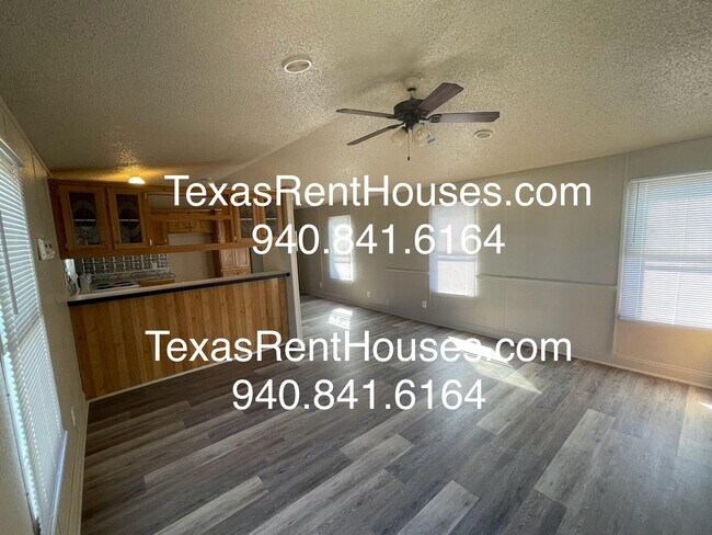 Photo - Bring the Pets - Fenced in Yard Included!!!! Discounted Rent Available too!!