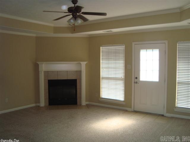 Photo - 25 Willow Lake Dr