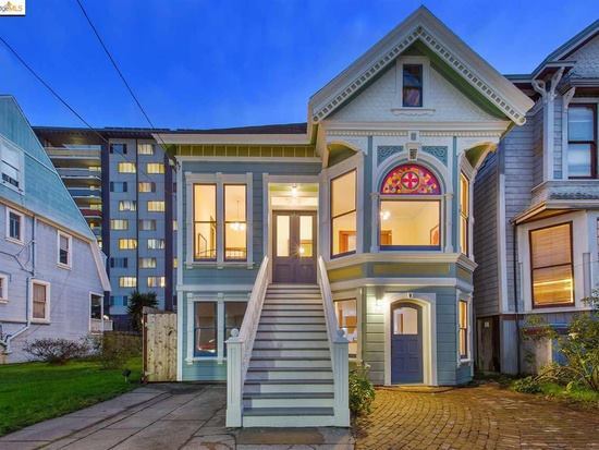 Photo - 563 22nd St Townhome