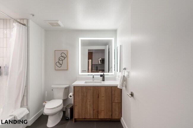 800 S Harvard Blvd Unit 407