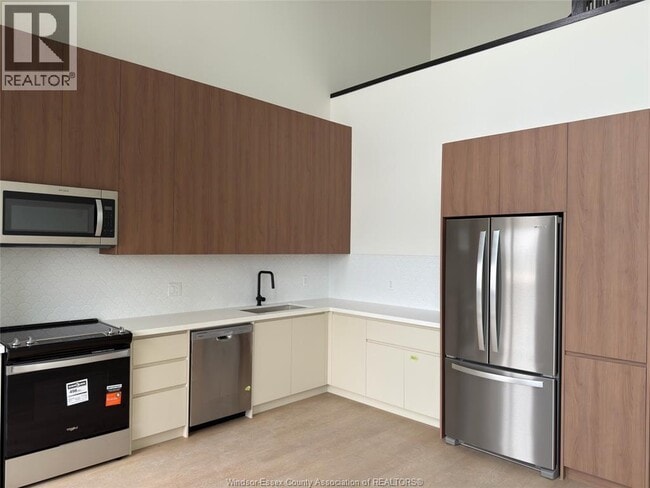 Photo - 4400 Laurier Pkwy Unit 277