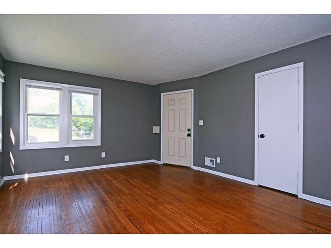 Photo - 6115 Nicollet Ave