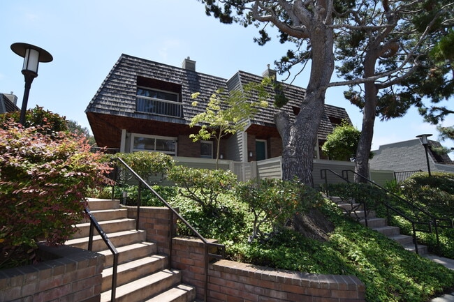 Photo - 13340 Maxella Ave