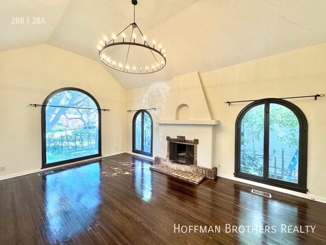 Photo - 350 N Crescent Heights Blvd Unit A