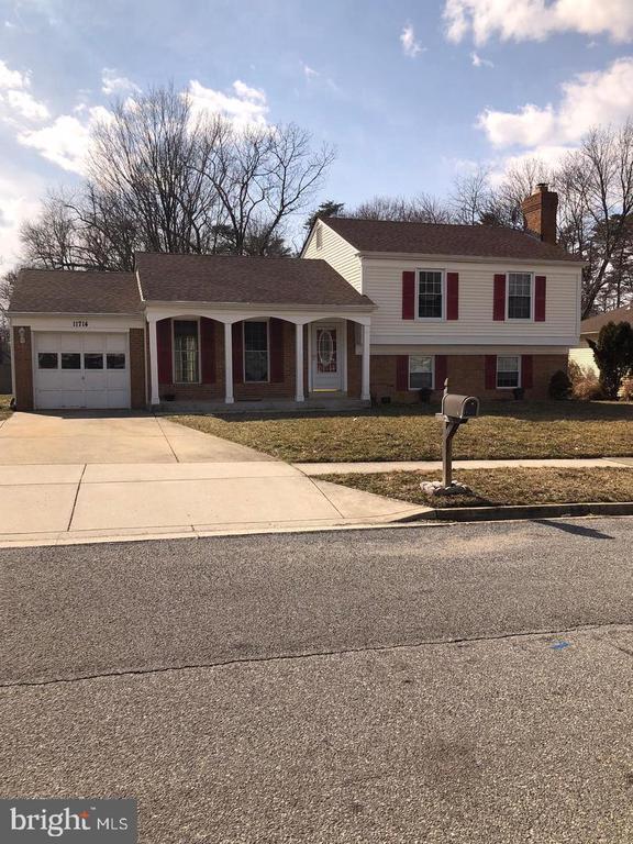 Photo - 11714 Basswood Dr House