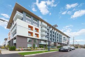 Photo - 10828 139a St